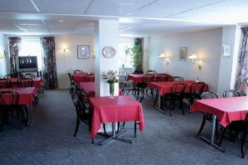 קריסטינהאמן City Hotel מראה חיצוני תמונה