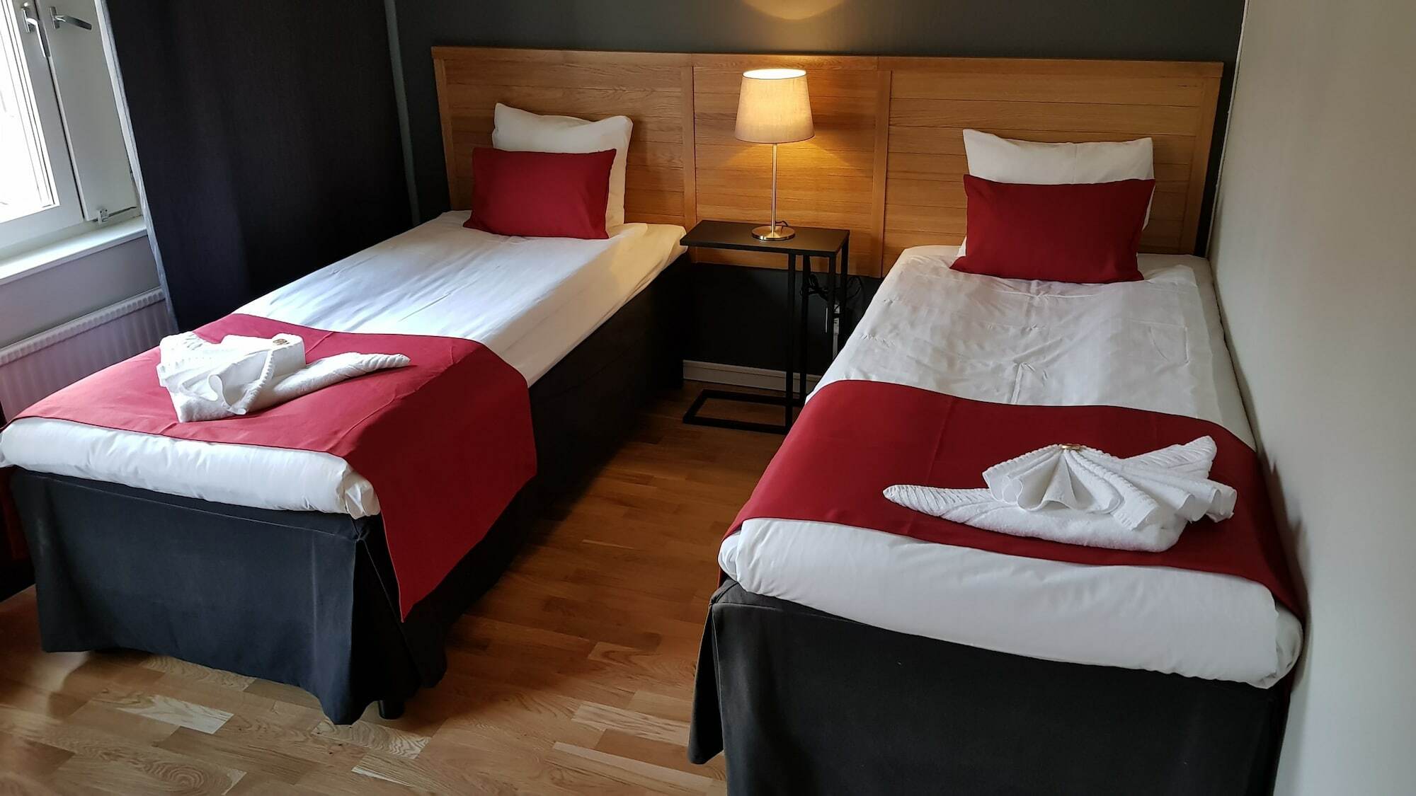 קריסטינהאמן City Hotel מראה חיצוני תמונה
