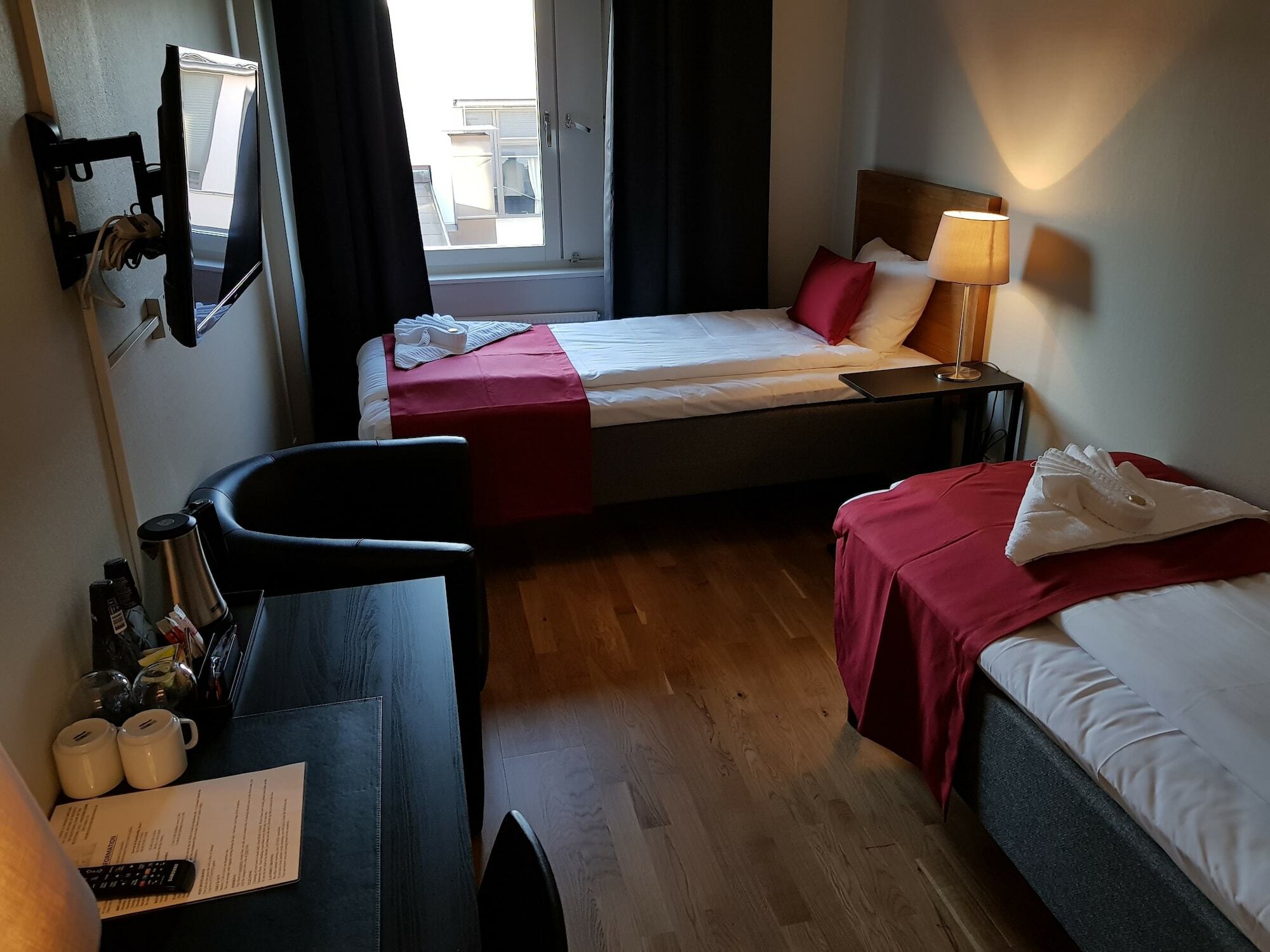 קריסטינהאמן City Hotel מראה חיצוני תמונה